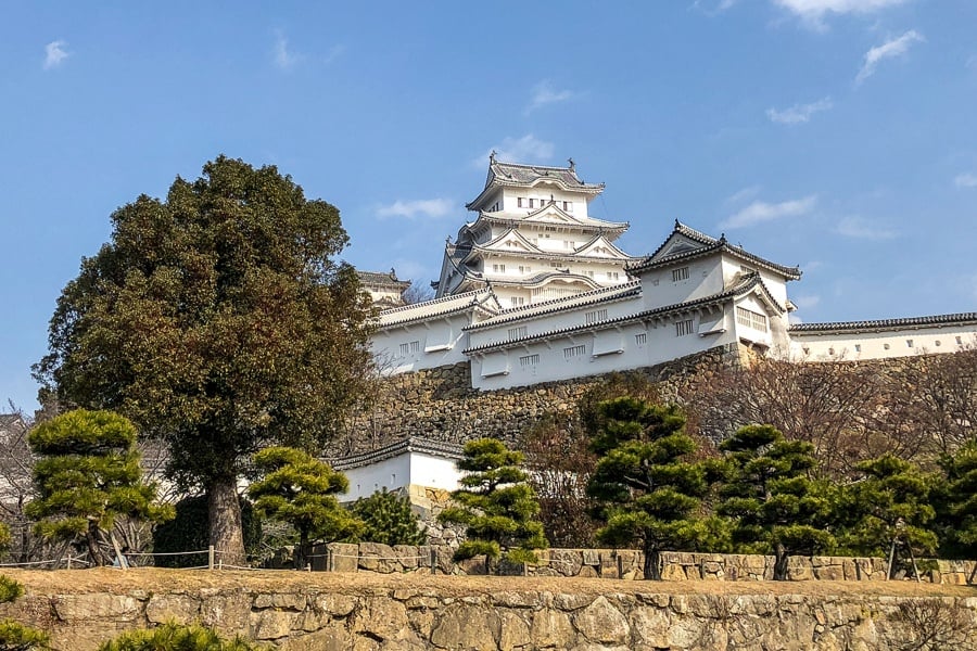 How To Visit Himeji Castle In Japan